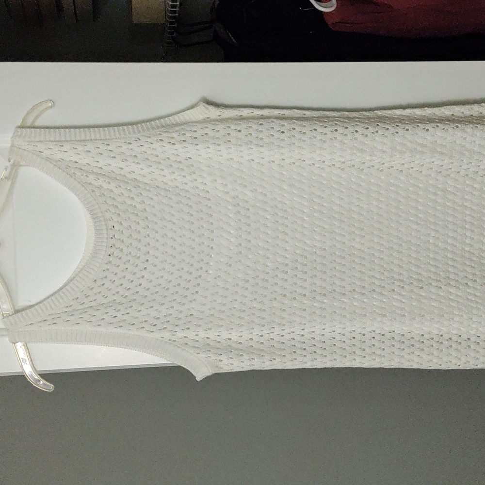 White knit dress